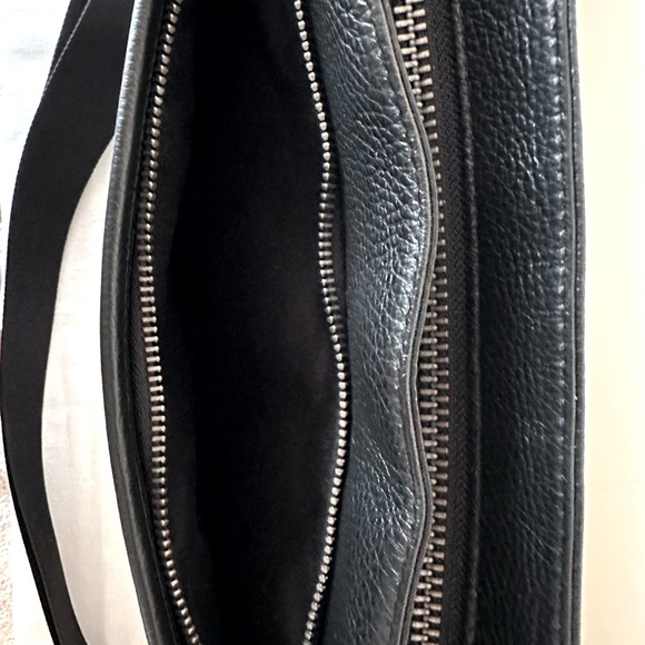 Coach Thompson Signature Stripe Messenger Crossbody Bag | Black Leather Canvas - Picture 16 of 16